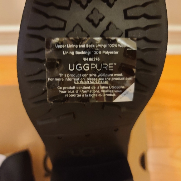 UGG Black Bonham Boot III Leather Chelsea Booties Women's 7 - Picture 11 of 16